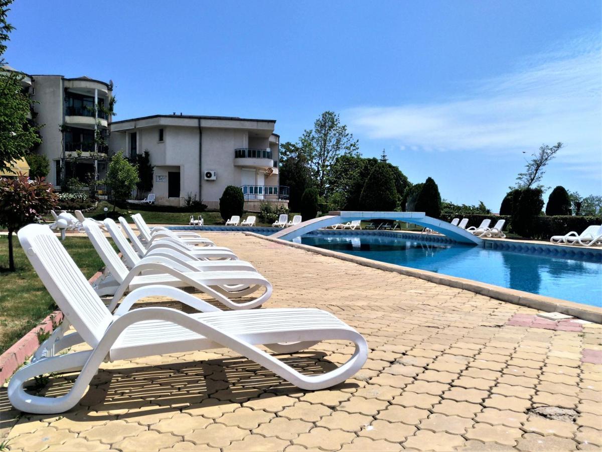 Baratero Vlas Marina Apartment Свети-Влас Экстерьер фото