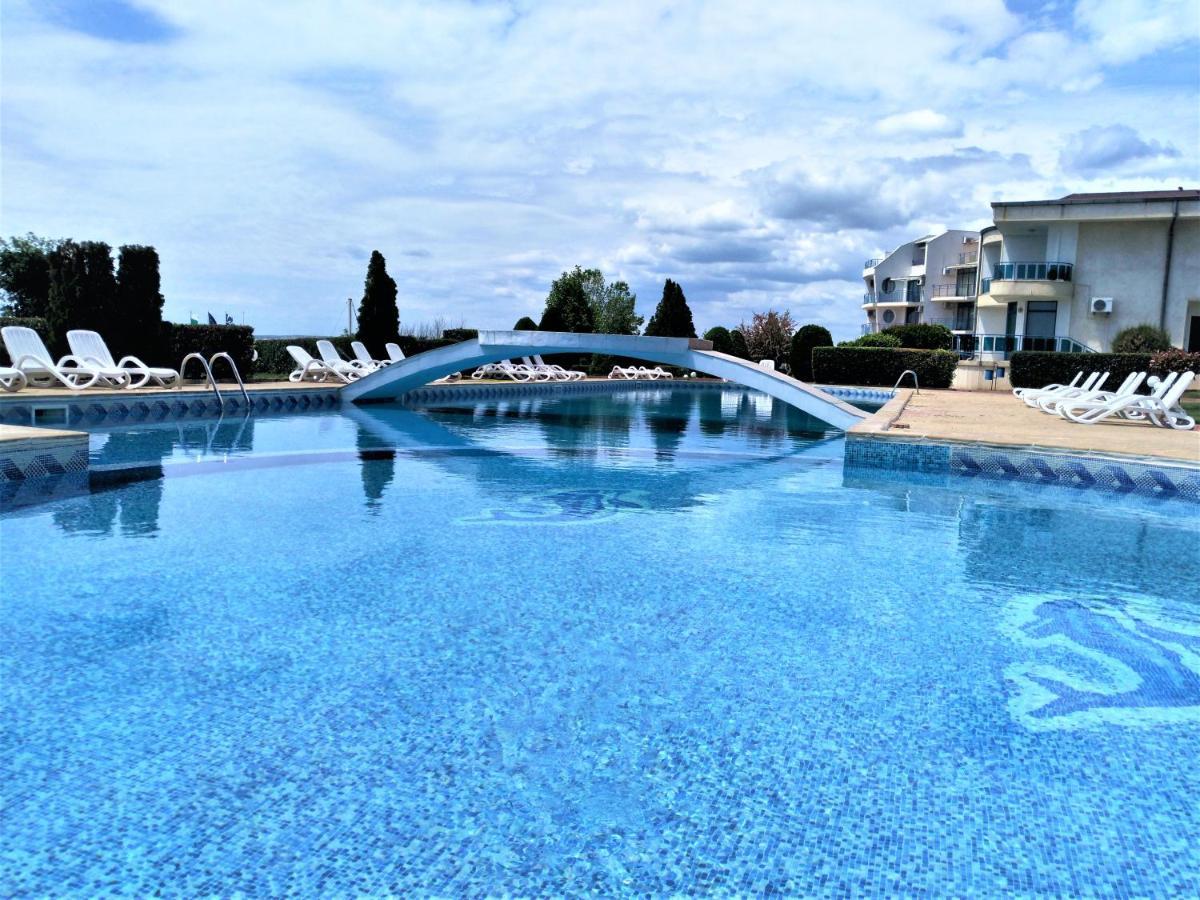 Baratero Vlas Marina Apartment Свети-Влас Экстерьер фото