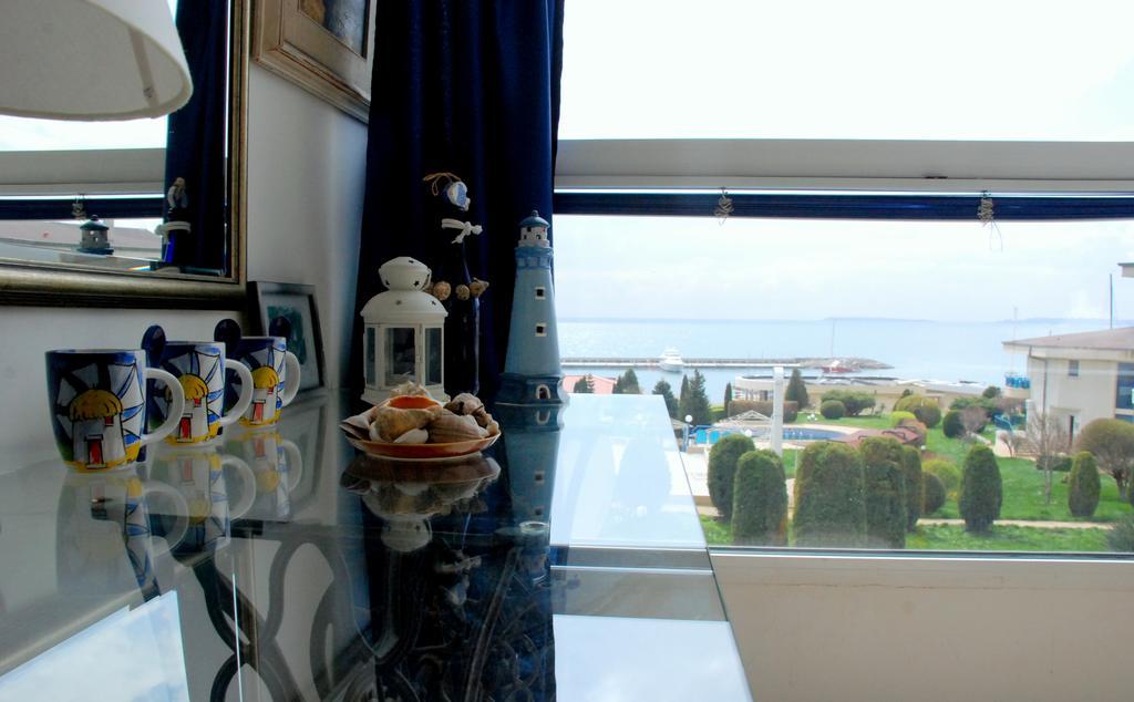 Baratero Vlas Marina Apartment Свети-Влас Экстерьер фото