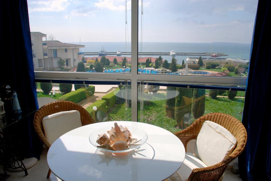 Baratero Vlas Marina Apartment Свети-Влас Экстерьер фото
