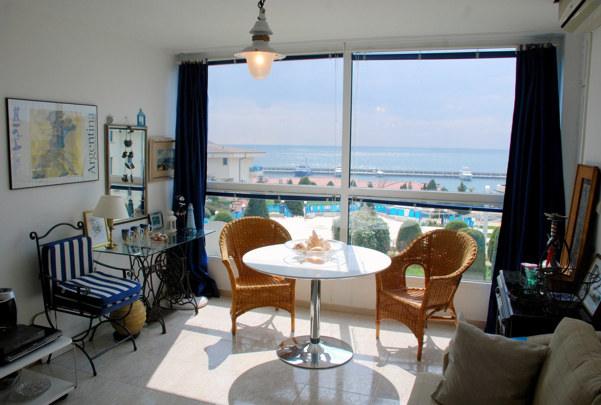 Baratero Vlas Marina Apartment Свети-Влас Экстерьер фото